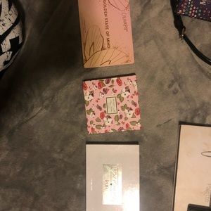 Eye shadow palette bundle (3)